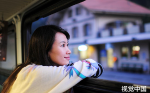 中了百万彩票后，分手半年的前男友道德绑架我借钱给他母亲治病，我好心给他推荐慈善基金会，他却破防了