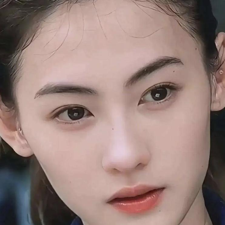 表面是仙女,背地里却是“老烟枪”的女星,真是让人意外