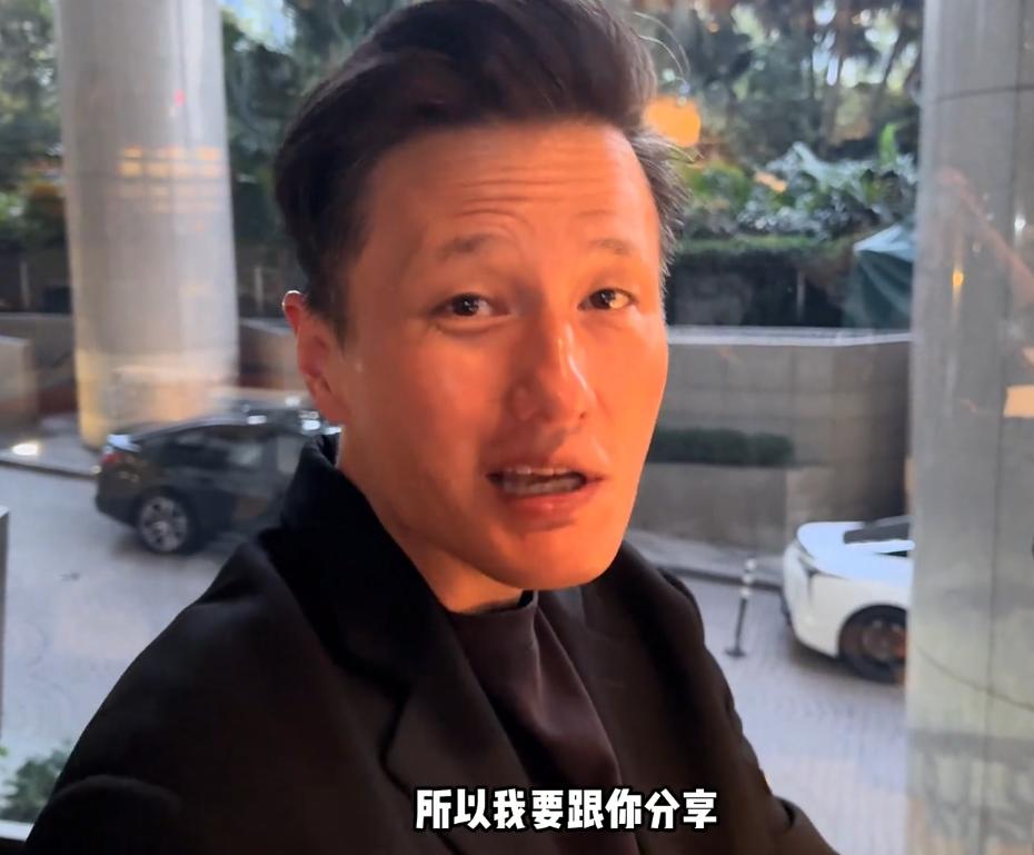 徐冬冬孕相上热搜!胯大腰圆鼻子变宽,尹子维手托肚一脸关心