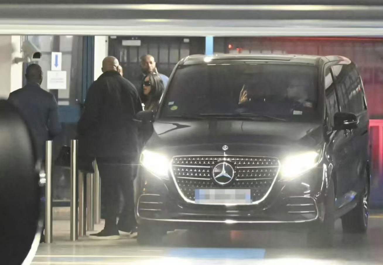 卡戴珊汉密尔顿秘恋一月，十年好友变恋人，汉密尔顿第八冠要凉