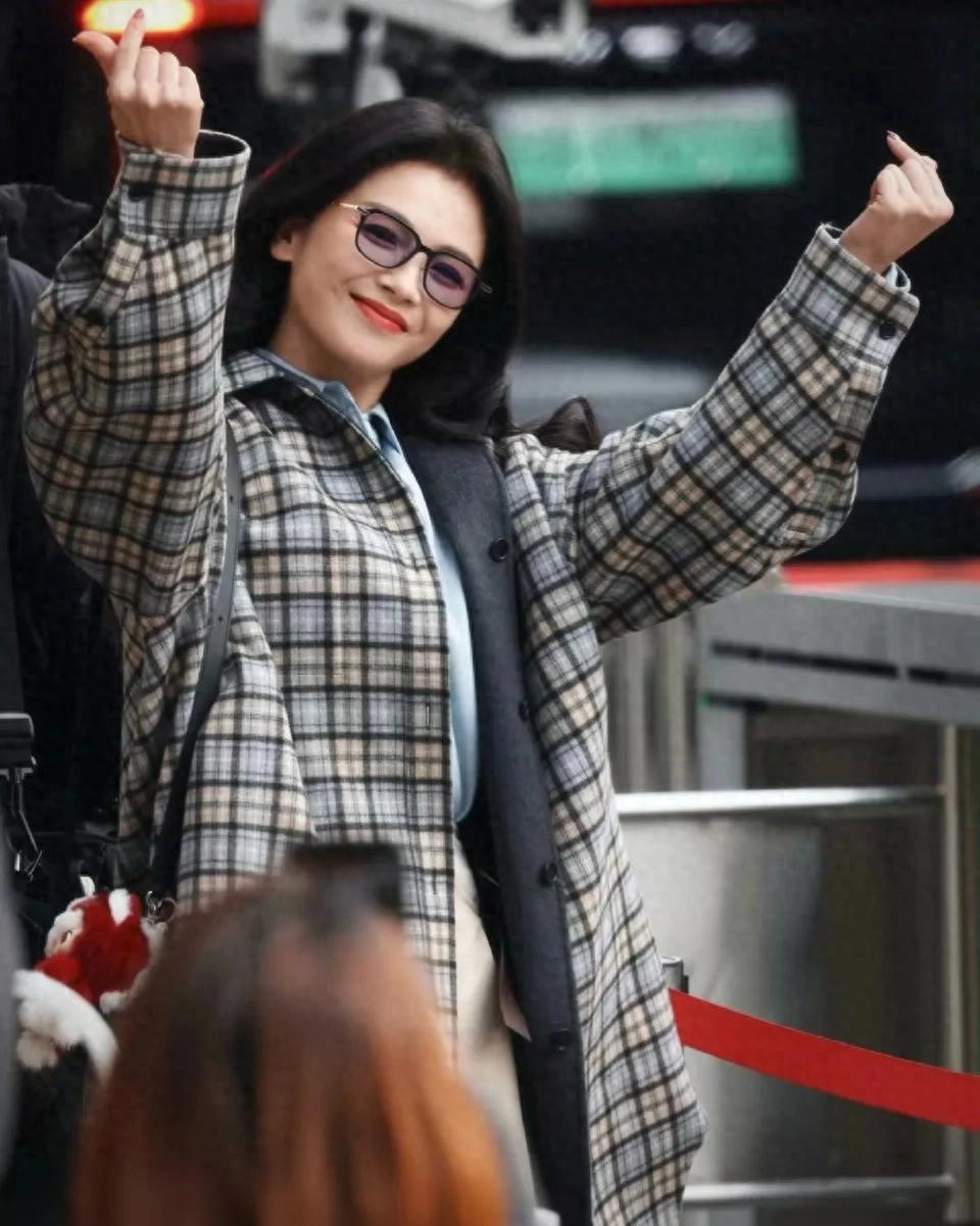 刘涛的春晚路透完全就是妈咪级别！