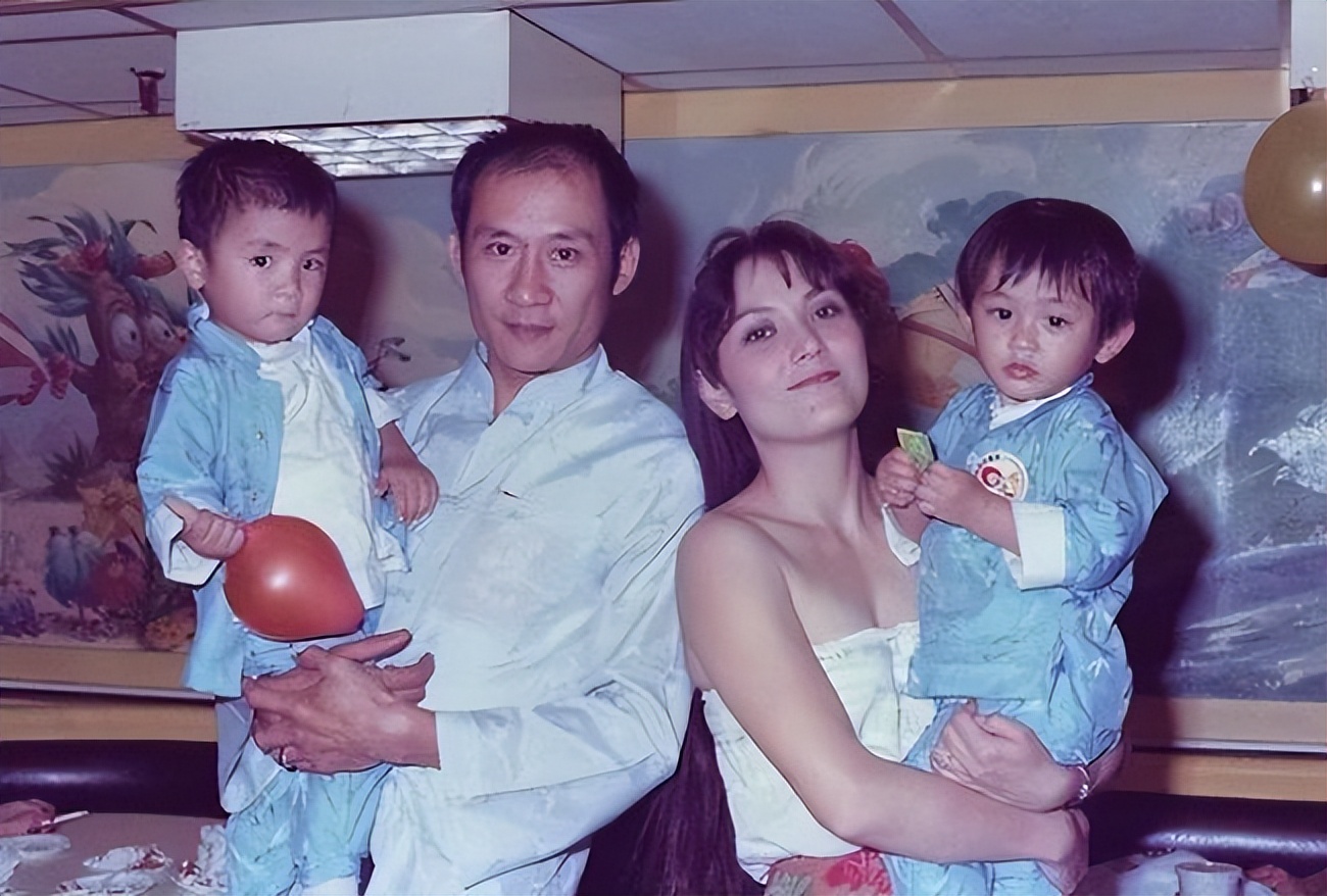 74岁施明病逝，生前与双胞胎儿子决裂，至死未见小儿子最后一面！