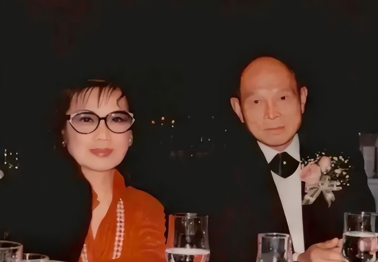 卷走20亿明星资金 霍家早切割关系 亲情为何失守