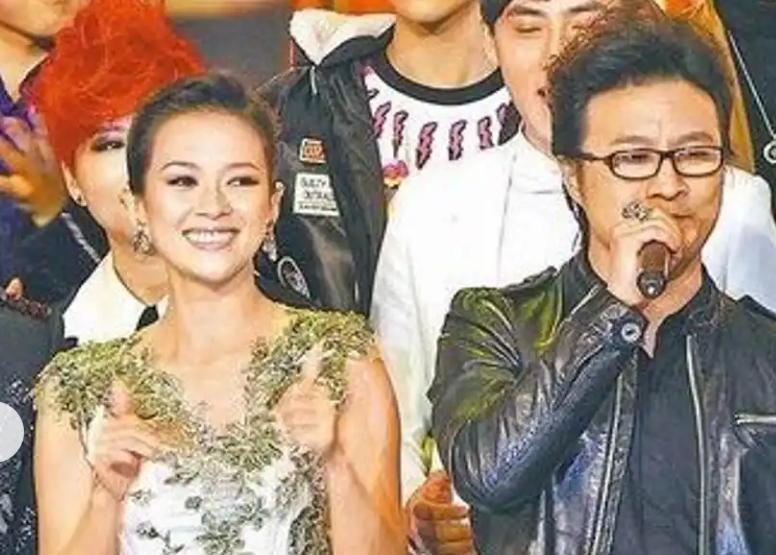 汪峰做梦也没想到，抚养权变更后，女儿醒醒竟成章子怡的“靠山”