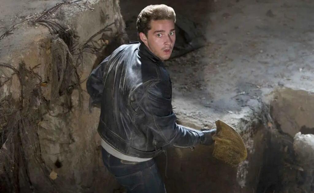 好莱坞《变形金刚》男主又被抓，一手好牌打稀烂