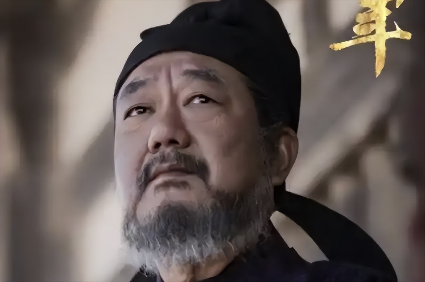 他演了一辈子的警察，这次在《太平年》换了角色，却直接翻红