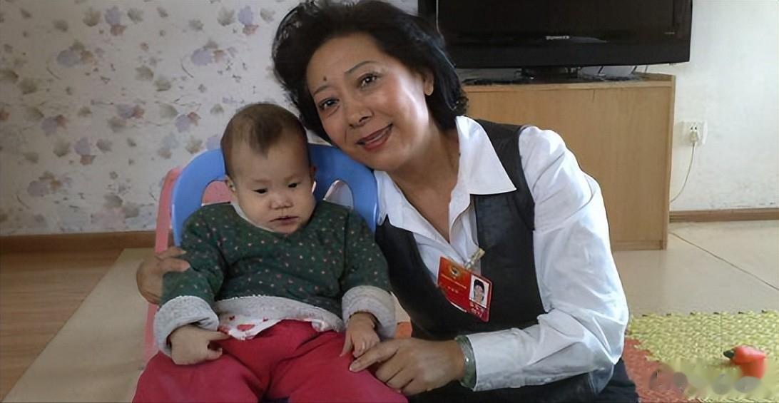 她曾是国家一级演员，遭丈夫无数次殴打，丈夫：我不过了！离婚