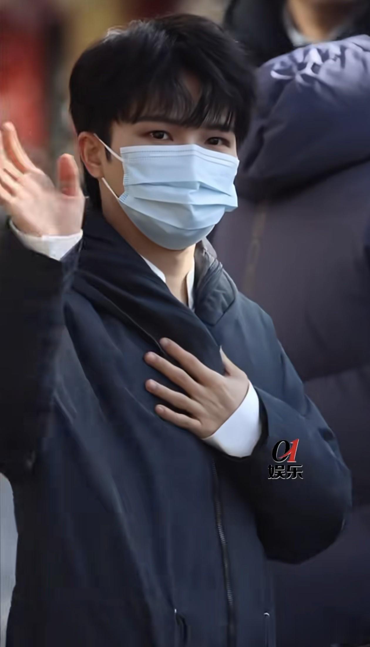 央视春晚第三次联排！近十年最强阵容，网友:今年春晚总算有救了