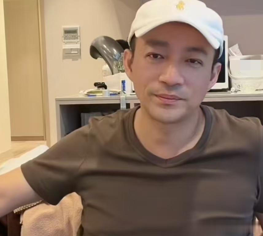 小菲家新主场？宝宝小名大PK，兰姐隔空宠爱藏了几重心思