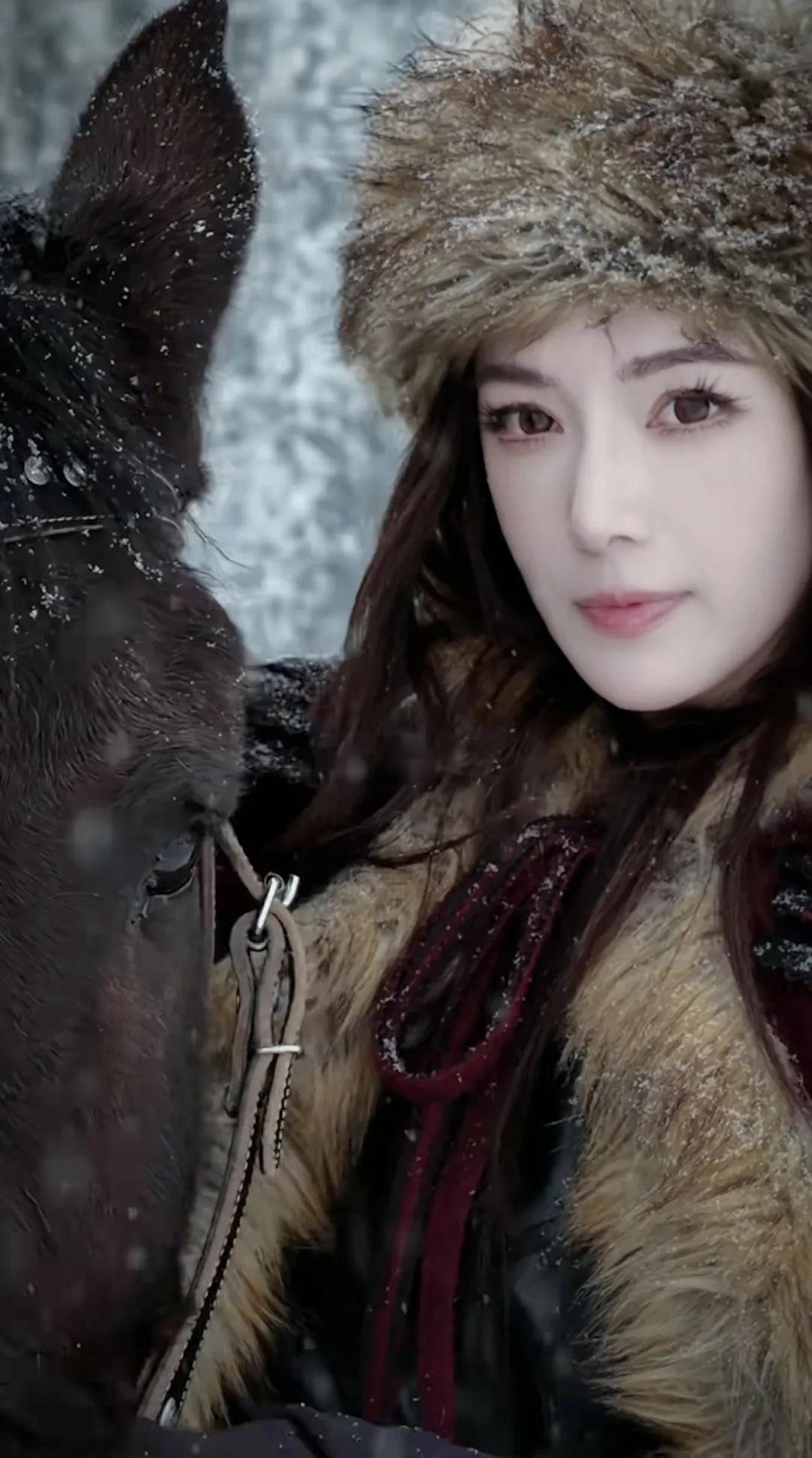 42岁前TVB花旦宣布复出娱乐圈，开口想拍剧但没人找