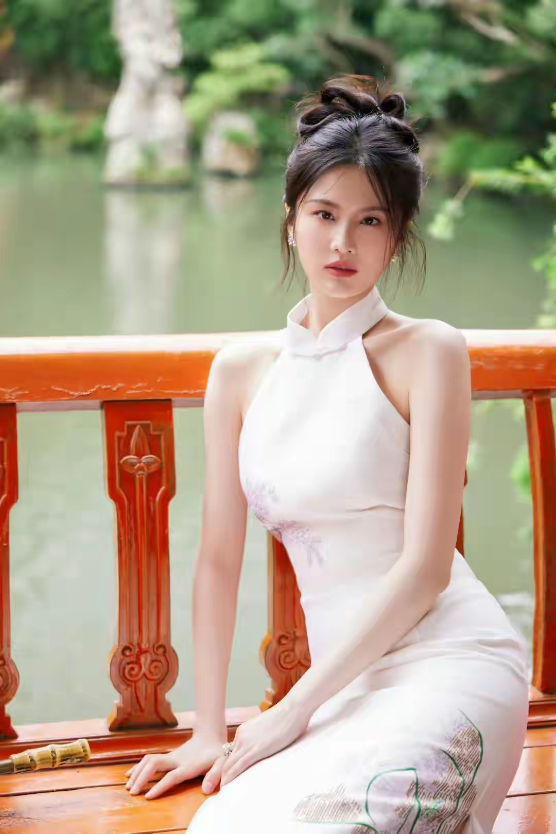 张慧雯。看美女，心情好