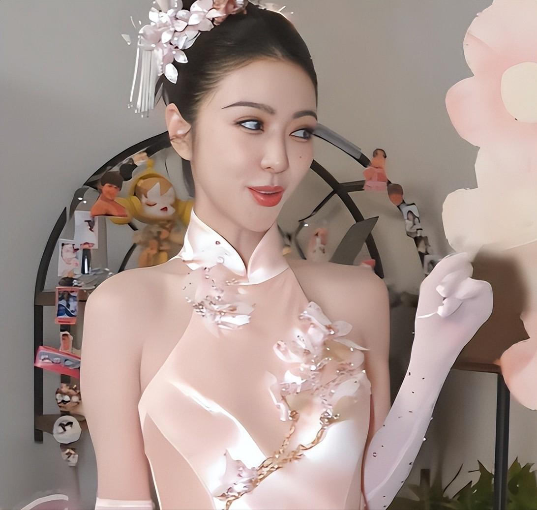 香港\最后玉女\薛凯琪：抑郁险些消失，44岁两登央视春晚
