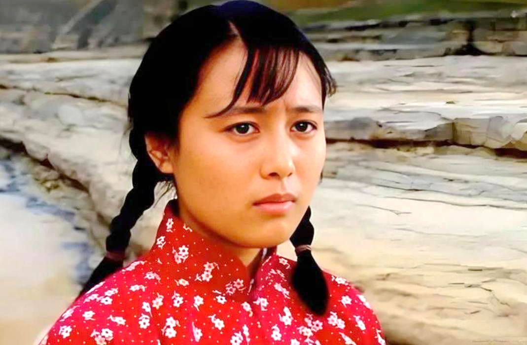 吴玉芳喜迎六十三岁生日，重温《人生》刘巧珍，银幕经典依旧动人