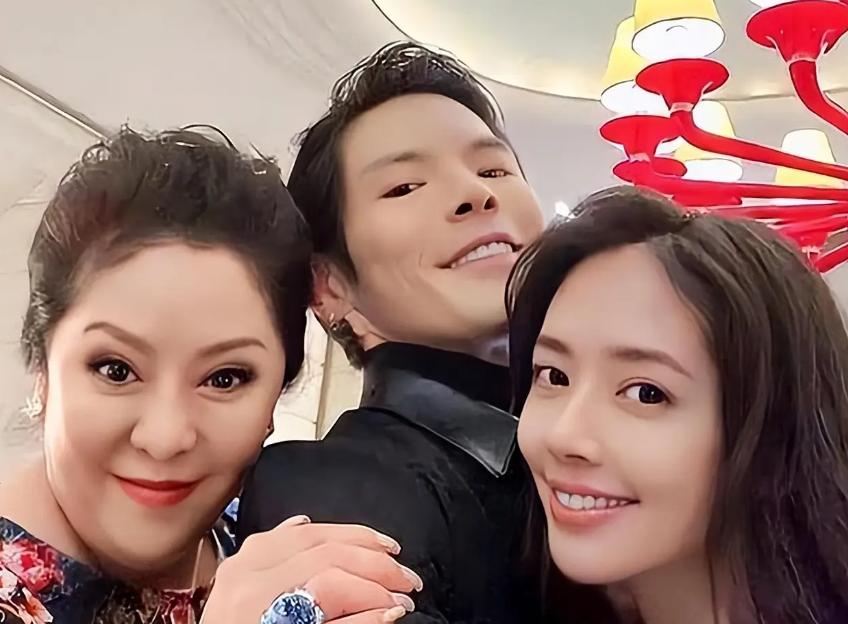 向太回应遗产不给儿子真实原因,信息量大,对郭碧婷还有1个要求