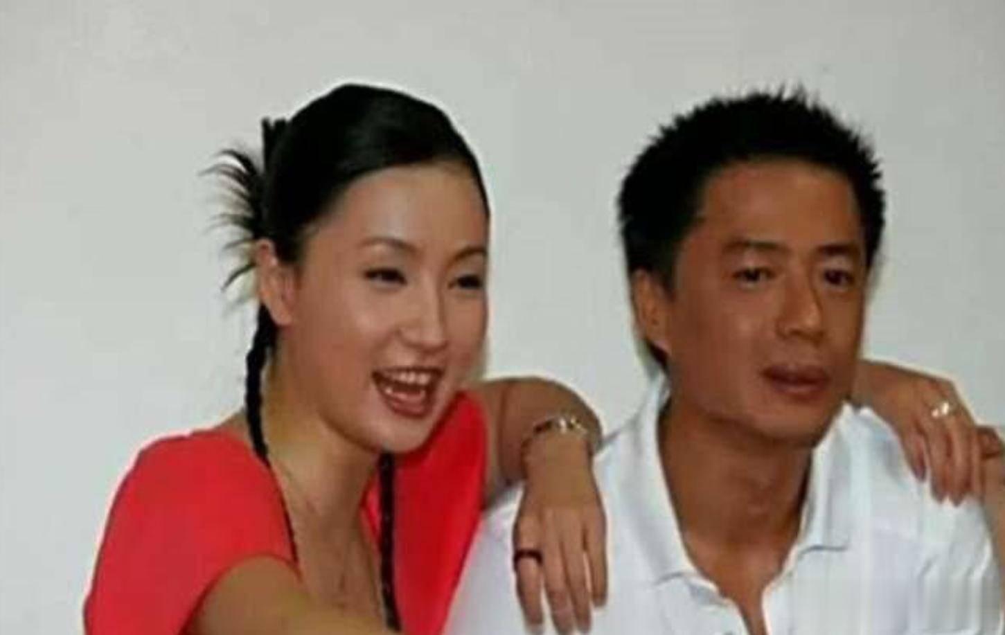 追了9年才娶到,因为妻子怕疼他做了15年的丁克,余生只想宠着她