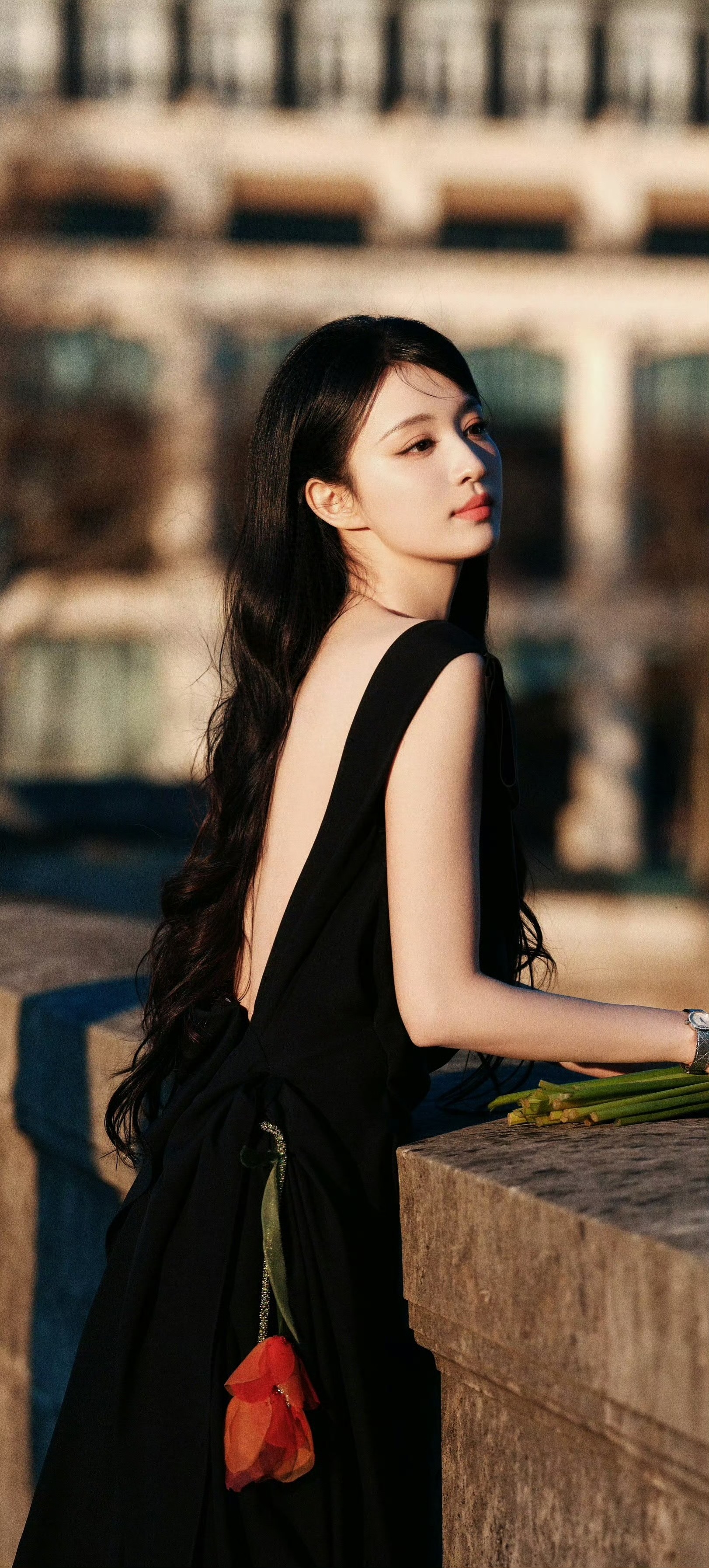 王楚然的东方骨相美学，王楚然最新穿搭造型高清无水印壁纸