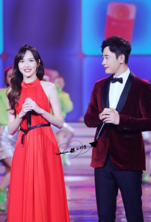 离婚不离家？婚变传闻刚3个月，唐嫣突然摊牌，撕碎了罗晋的体面