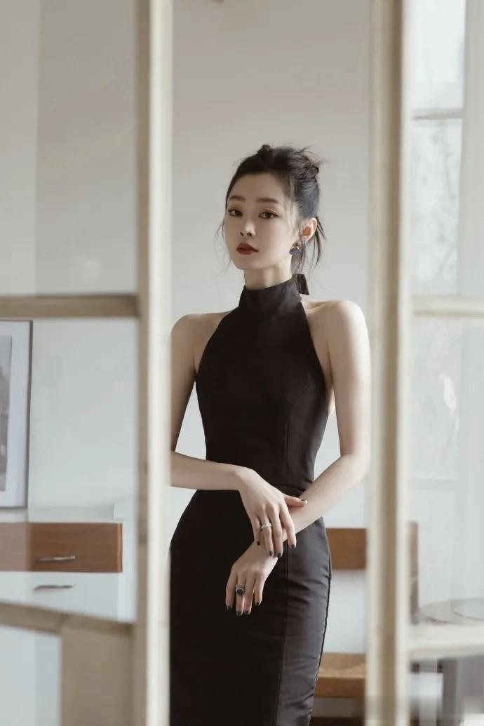 宋轶旗袍美人的东方韵味惊艳四座，太顶了！