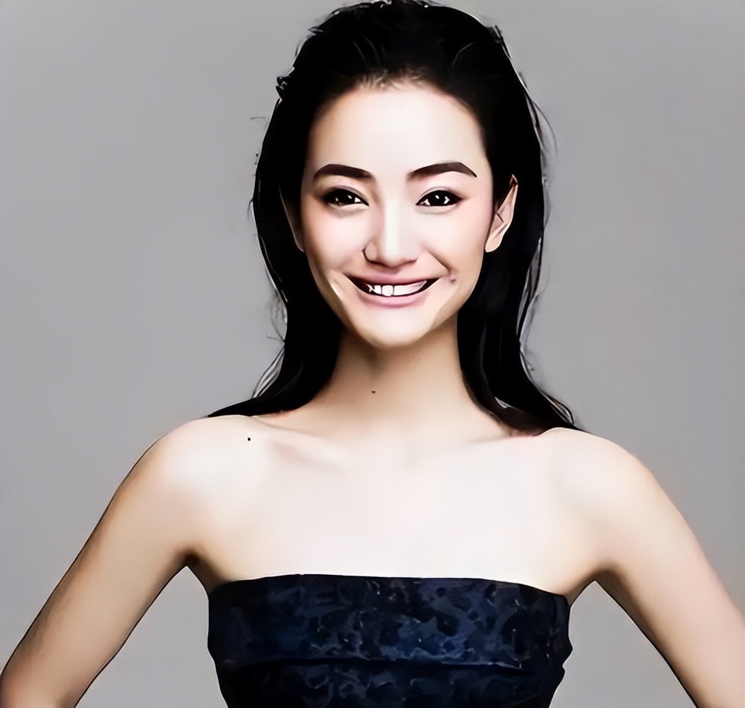 出道20年不温不火，嫁上海顶级富豪为妻，如今生双胞胎成人生赢家