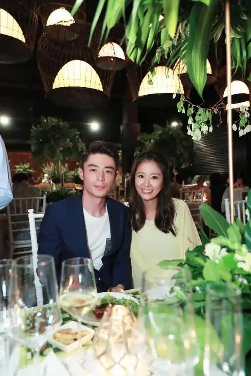 结婚9年后，这次林心如的爆料，没给46岁霍建华留一丝“体面”