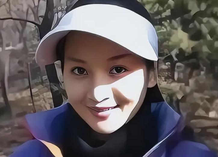 演员饶芯语：结婚13年，如今丈夫王奎荣80岁了，她的婚姻幸福吗？