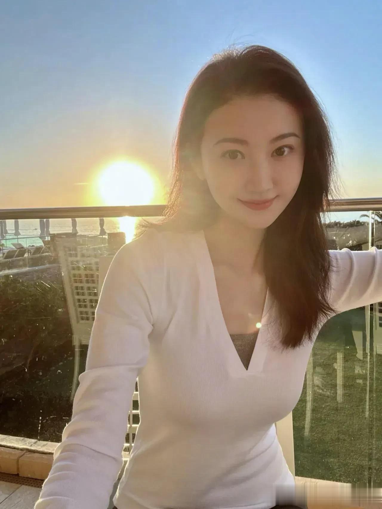 景甜最新写真甜美温婉