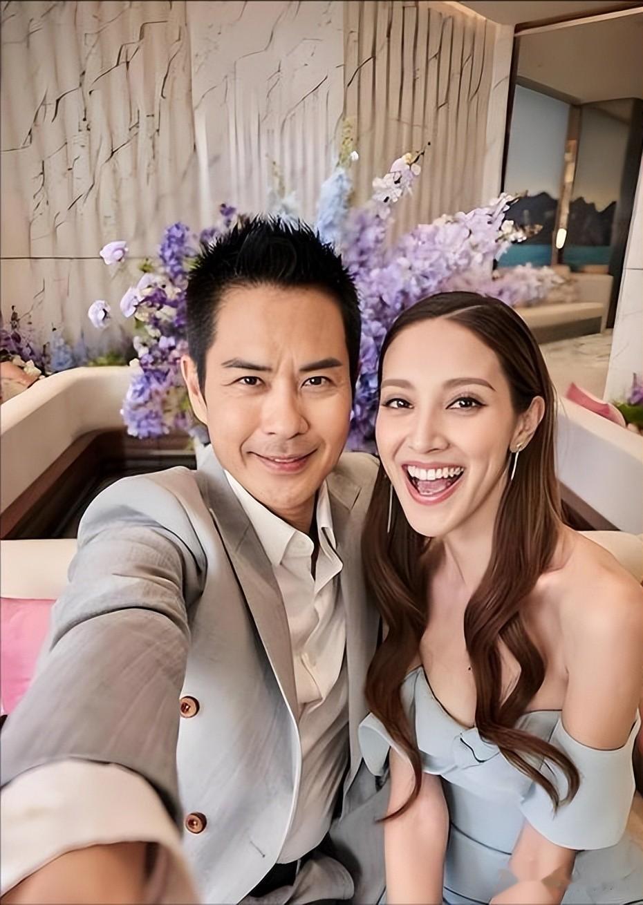 被曝父女恋后，她嫁大21岁明星4年抱3娃，现住1.2亿豪宅生活幸福