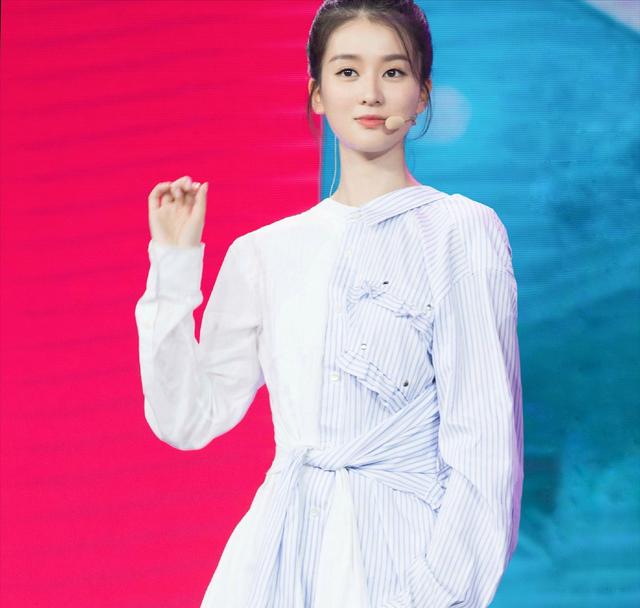 表面是艺人,实际上家世显赫的4位上海明星,背景强大令人想不到