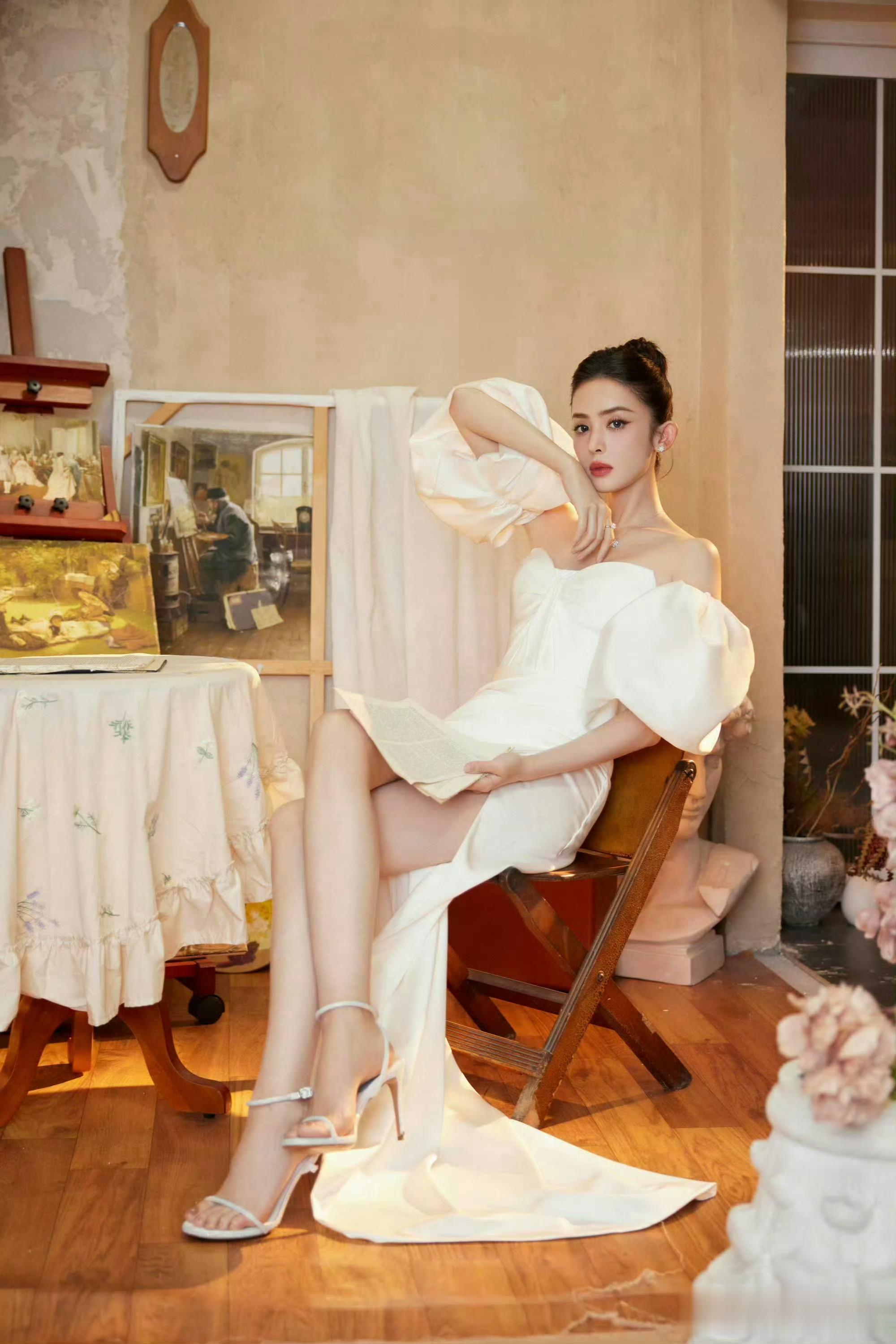 古力娜扎｜这腿，我酸了，太绝了