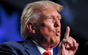 特朗普重磅发文：将永久暂停所有来自第三世界国家的移民入境！背后原因竟是如此…