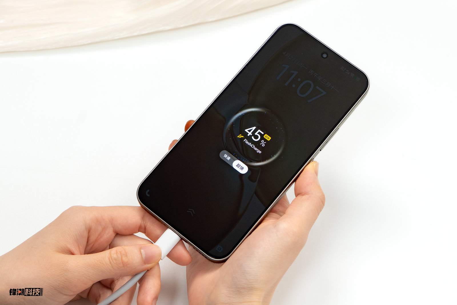 vivo Y600 Pro图赏：10200mAh超大容量电池，持久又耐用