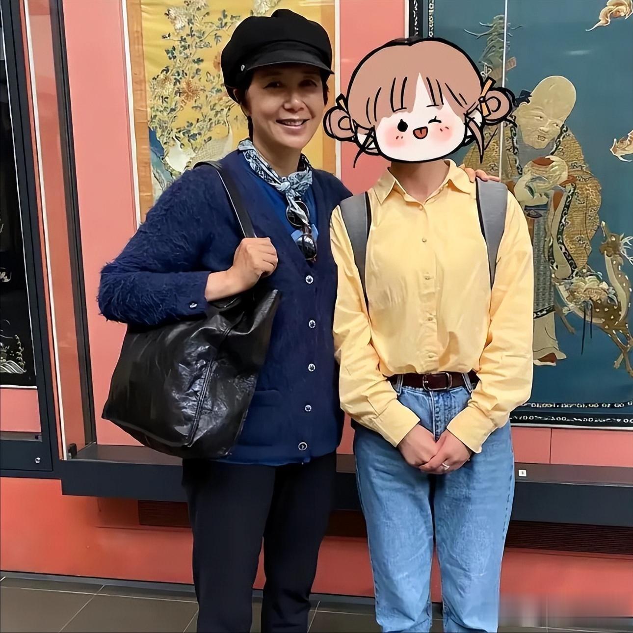 60岁蒋雯丽现状：定居英国，又瘦又老，没想到一代女神也老了