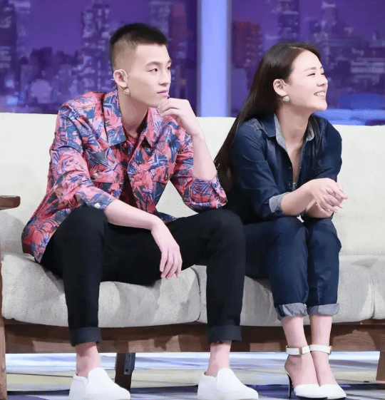 37岁马思纯官宣分手！