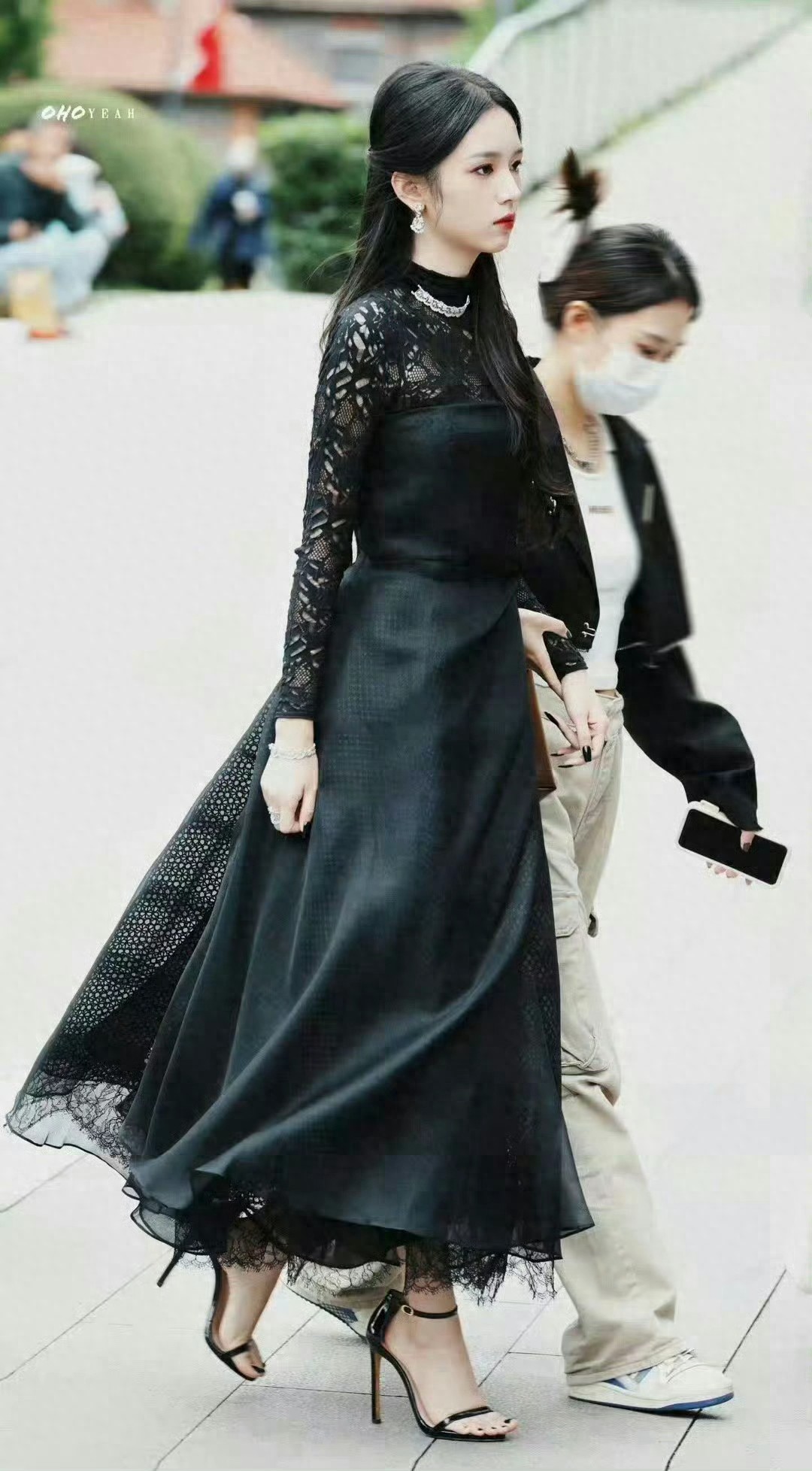 周也 清冷感与甜美感交织