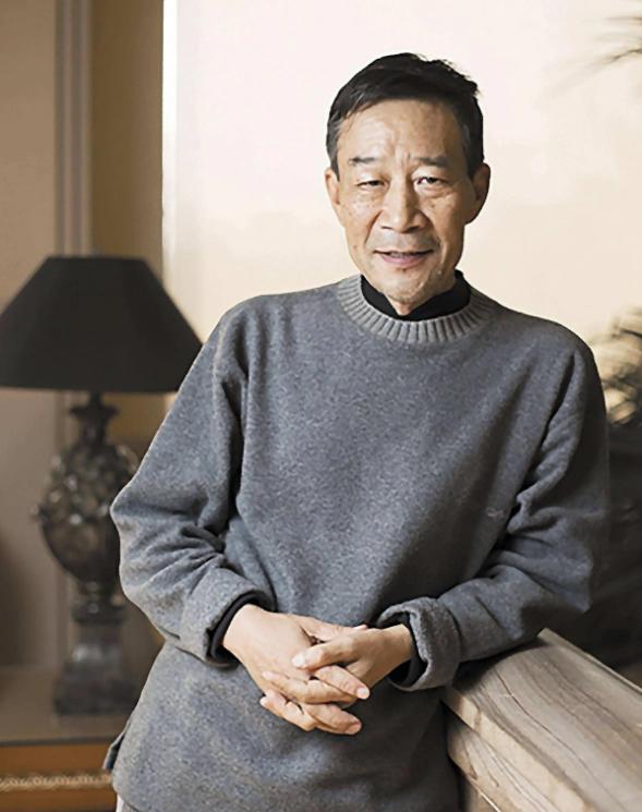 凉了!继瞧不起农民被扒后,闫学晶又被曝身份造假 李雪健不再沉默