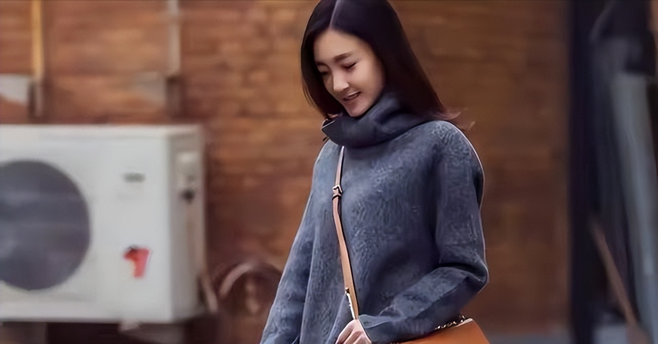 看到诈骗13.9亿，豪车、金条被拍，才知王丽坤夫妇究竟多奢靡