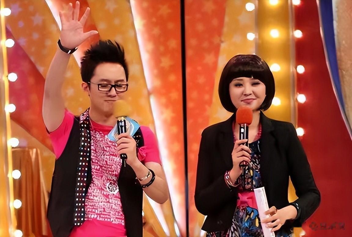 与大8岁领导闪婚，婚后分居多年，51岁的方琼如今过得幸福吗？