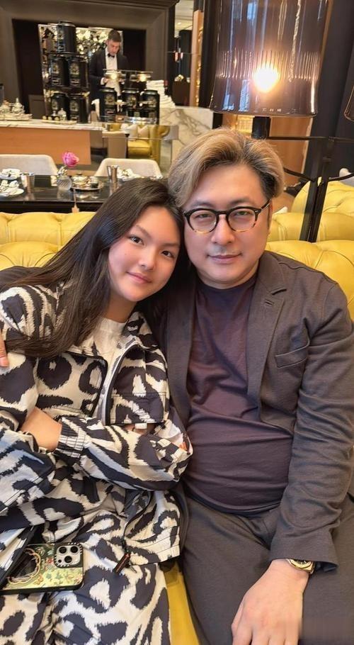 王诗龄终究为父母失败的婚姻买了单,明明16岁却比母亲还成熟