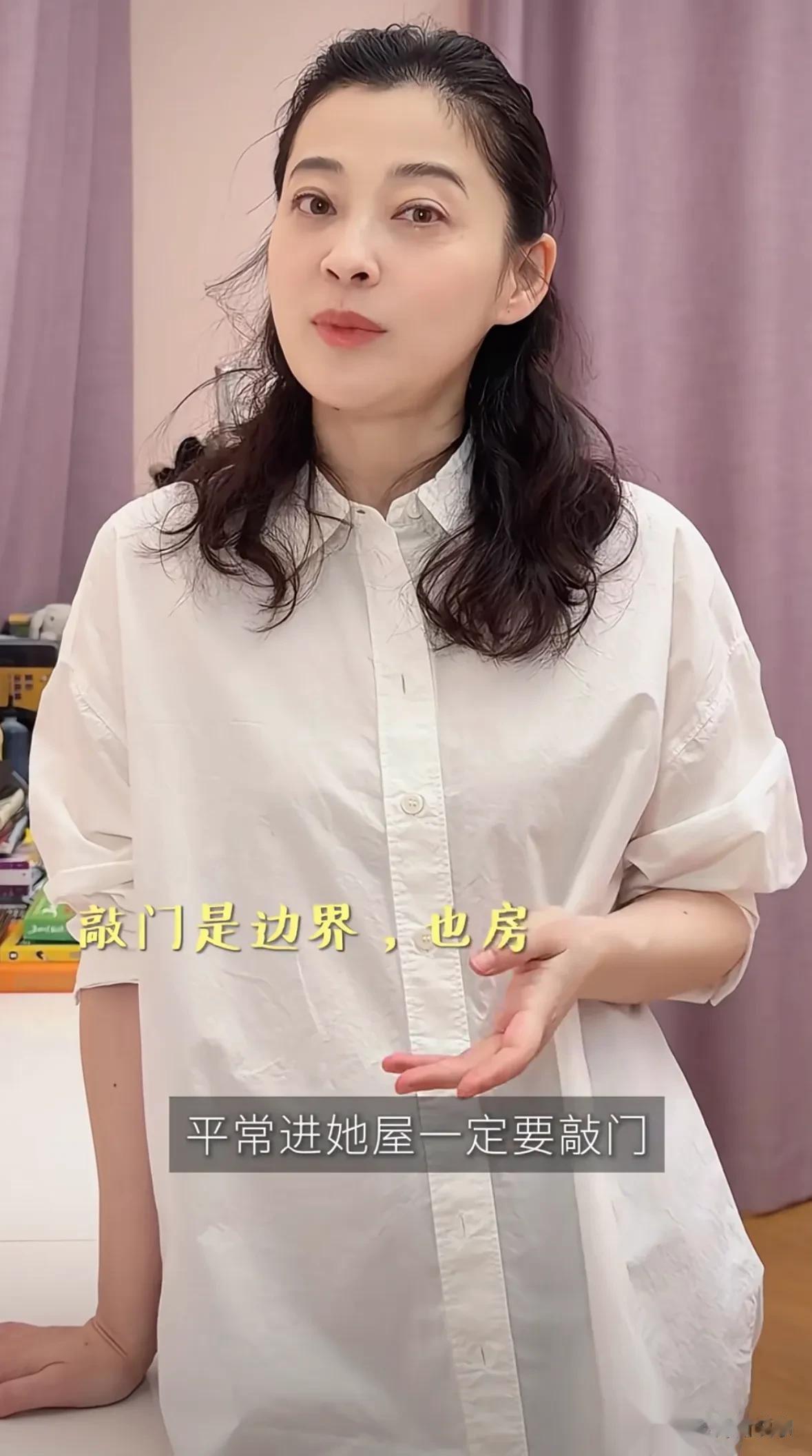 梅婷晒出12岁女儿闺房,干净得不像孩子屋,原来这才是富养