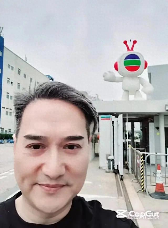 《爱回家》55岁男星离巢!入行演足300部剧,每个角色都用心去演