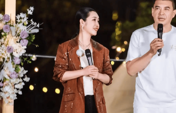 秦海璐：每月雷打不动给丧子丧夫的婆婆转账上万